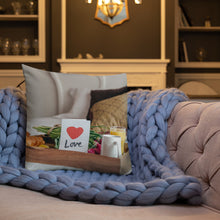 Load image into Gallery viewer, Premium Pillow